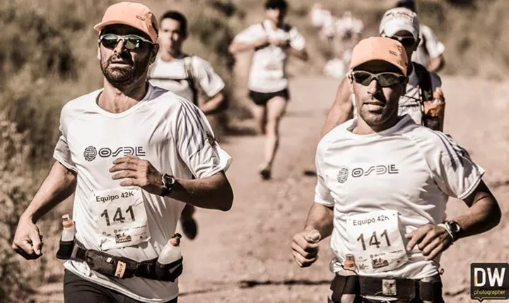 Los hermanos Pereyra, corriendo por el patio de casa en la edición 2014. Foto: Diego Winitzky
