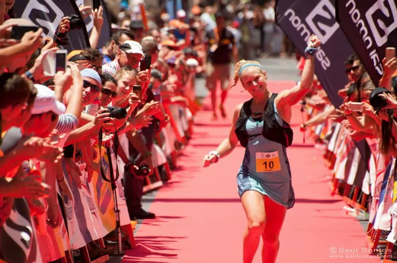 Frosty, cortando la cinta en Transvulcania.