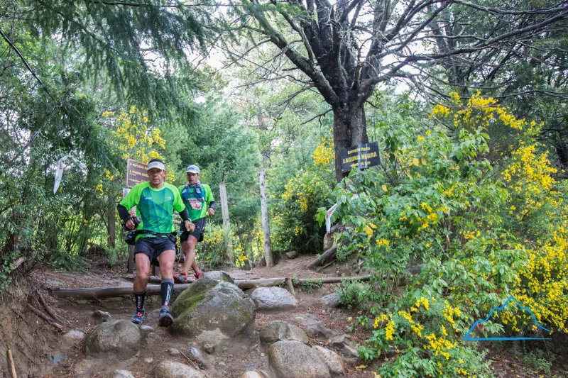 Reyes y Paredes, corriendo juntos en la edición 2014. Foto: Rodrigo Lizama | www.trailrunning.com.ar