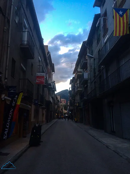 Las hermosas calles de Baga, testigos de esta fiesta. Foto: Lucho Viani | Trail Running Argentina