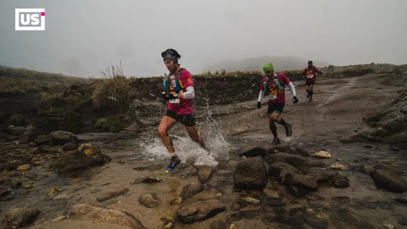 Gonza Castillo poniendole el pecho (y las piernas) al agua. Foto: Chino Avalos